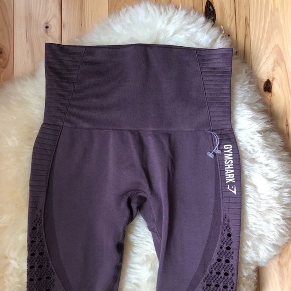 Like New GymShark Seamless Highwaisted Leggings - Picture 7 of 8